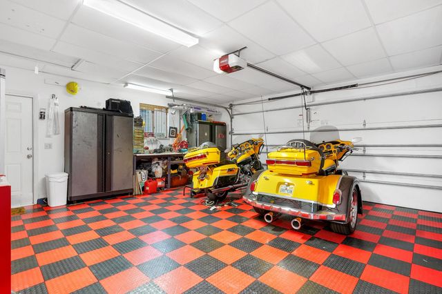 4 Calusa Ct, Palm Coast, FL 32137