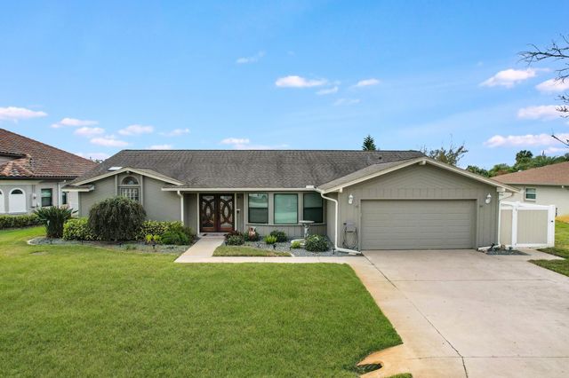 4 Calusa Ct, Palm Coast, FL 32137