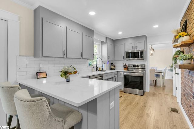 20 Cannon Circle, Greenville, SC 29607