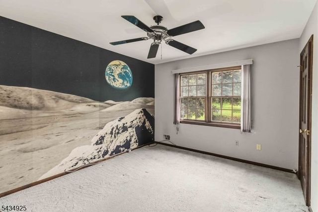 5 Twin Brooks Trl, Chester Twp., NJ 07930