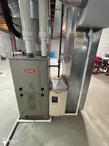 10275 Newland Drive, Otisville, MI 48463