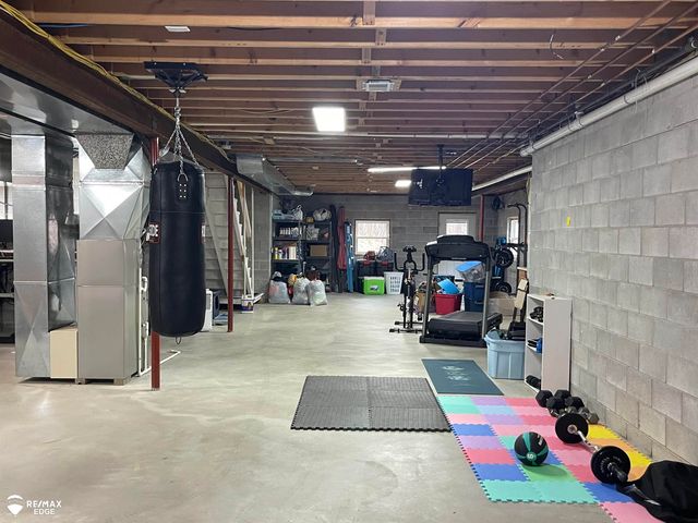 10275 Newland Drive, Otisville, MI 48463