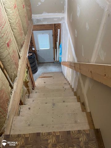 10275 Newland Drive, Otisville, MI 48463