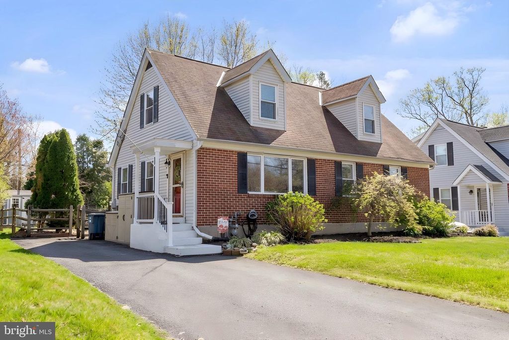 316 E MOUNT PLEASANT AVE, Ambler, PA 19002