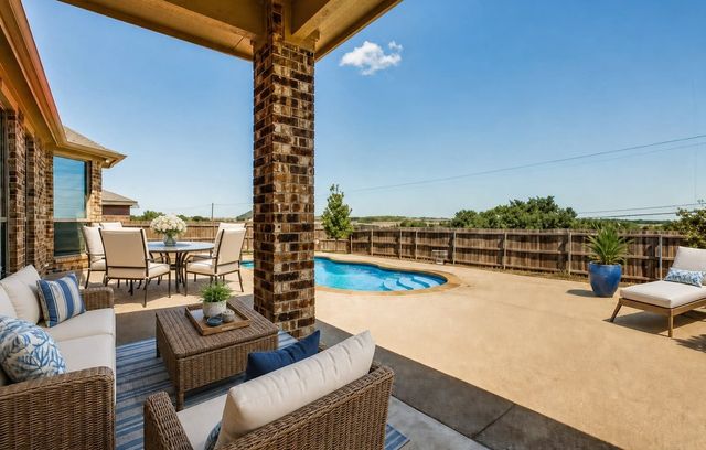 11116 Silver Horn Drive, Fort Worth, TX 76108