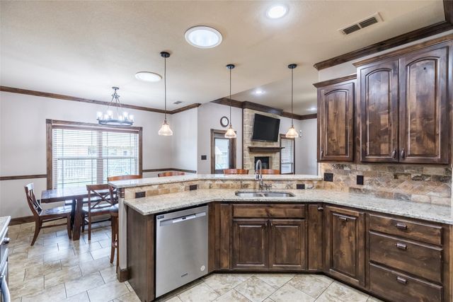 818 Great Waters Drive, Abilene, TX 79602