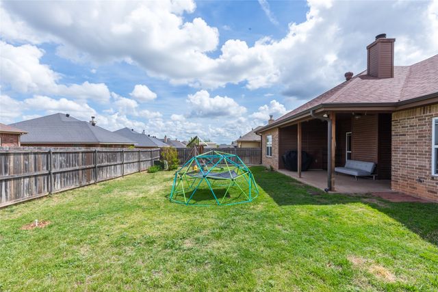 818 Great Waters Drive, Abilene, TX 79602