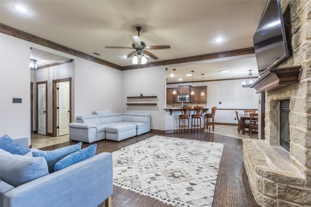 818 Great Waters Drive, Abilene, TX 79602