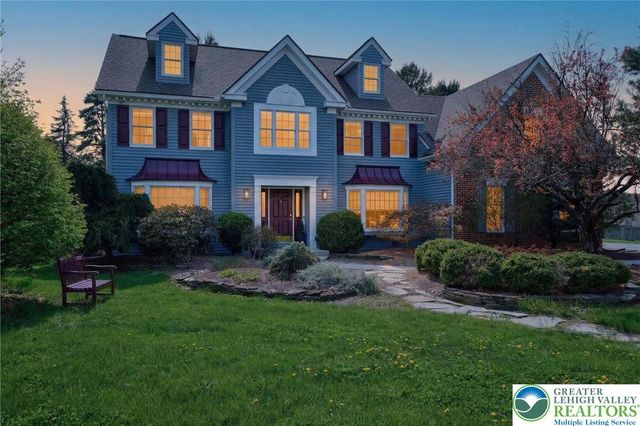 4831 South Hedgerow Drive, Lower Macungie Twp, PA 18103