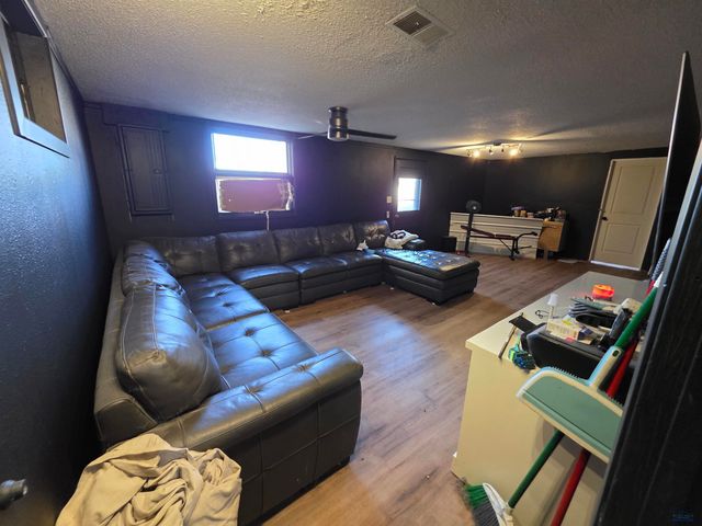 418 E COLLEGE AVE, Rapid City, SD 57701