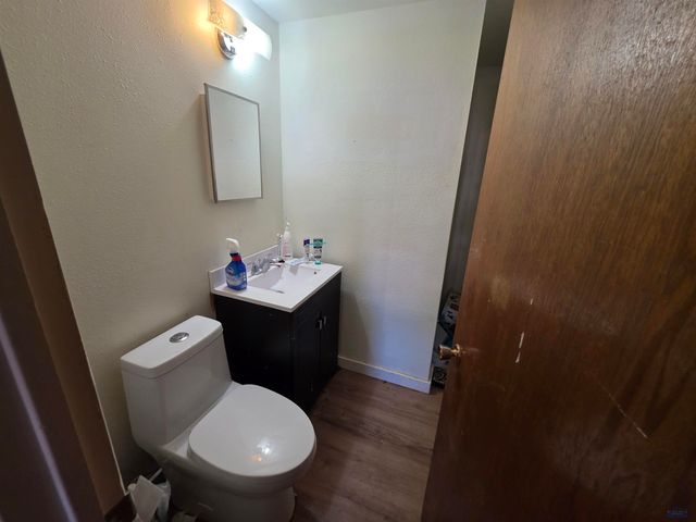 418 E COLLEGE AVE, Rapid City, SD 57701