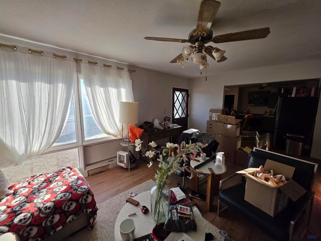 418 E COLLEGE AVE, Rapid City, SD 57701