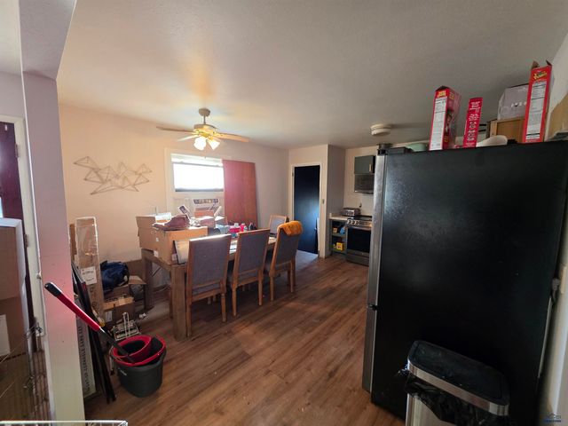 418 E COLLEGE AVE, Rapid City, SD 57701