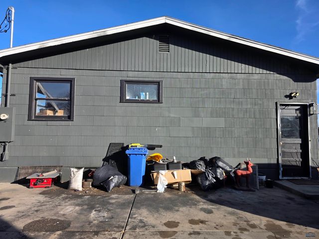 418 E COLLEGE AVE, Rapid City, SD 57701