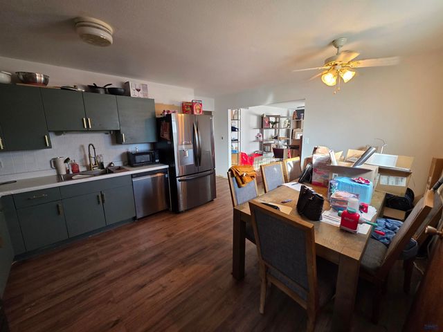 418 E COLLEGE AVE, Rapid City, SD 57701