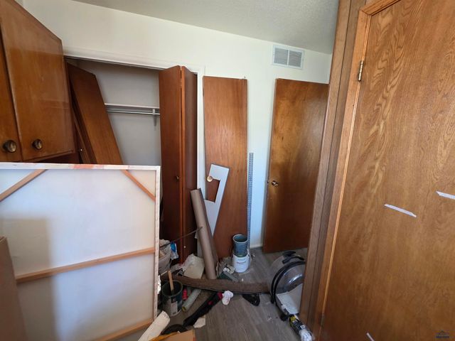 418 E COLLEGE AVE, Rapid City, SD 57701