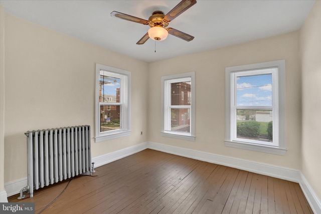 324 E MAIN ST, Dallastown, PA 17313
