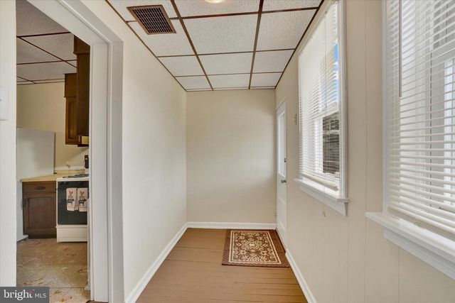 324 E MAIN ST, Dallastown, PA 17313