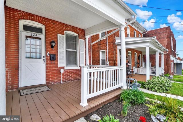 324 E MAIN ST, Dallastown, PA 17313