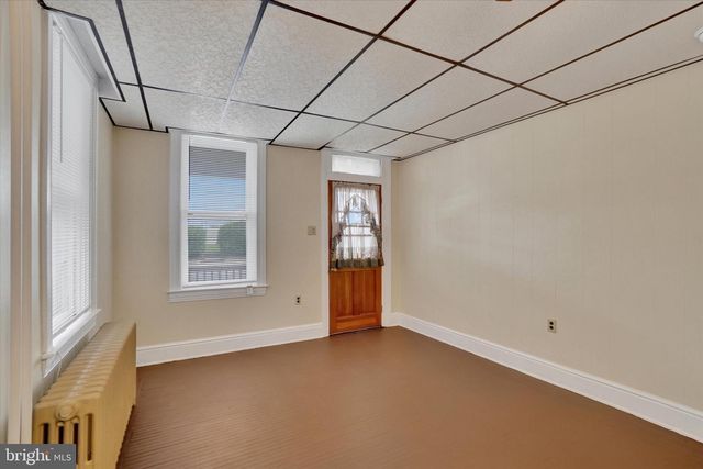 324 E MAIN ST, Dallastown, PA 17313