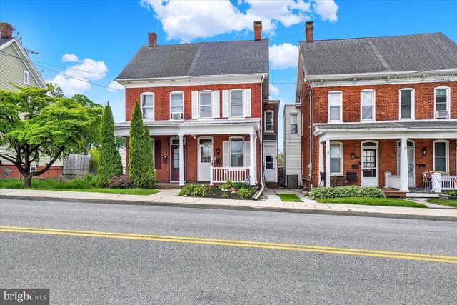 324 E MAIN ST, Dallastown, PA 17313