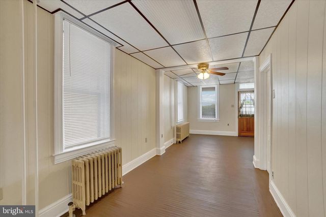 324 E MAIN ST, Dallastown, PA 17313