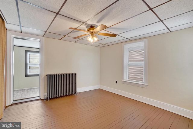 324 E MAIN ST, Dallastown, PA 17313