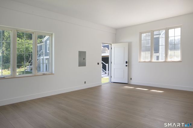 35 Emmons Lane, North Canaan, CT 06018