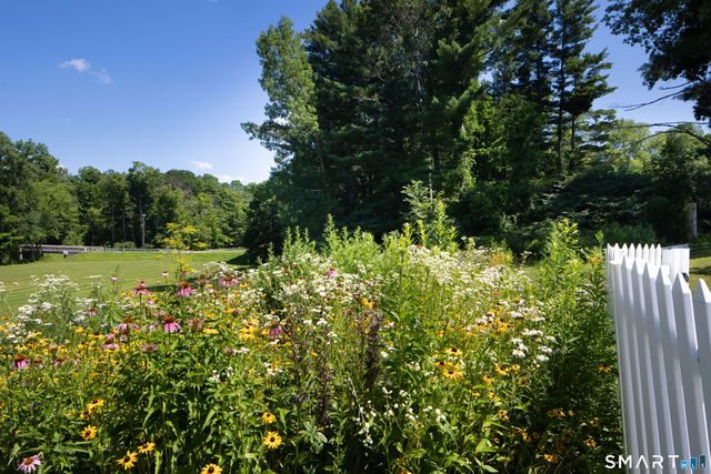 35 Emmons Lane, North Canaan, CT 06018