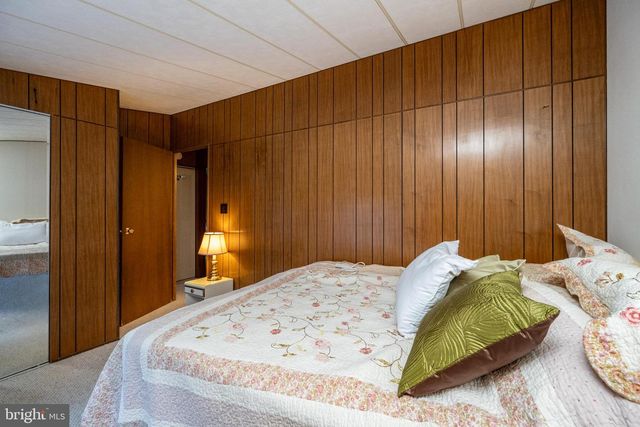 16 LEMLEY, Oakland, MD 21550