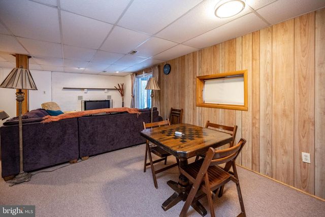 16 LEMLEY, Oakland, MD 21550