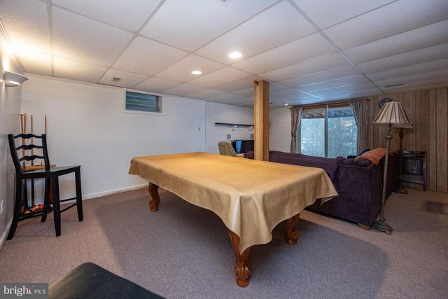 16 LEMLEY, Oakland, MD 21550