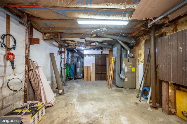 16 LEMLEY, Oakland, MD 21550