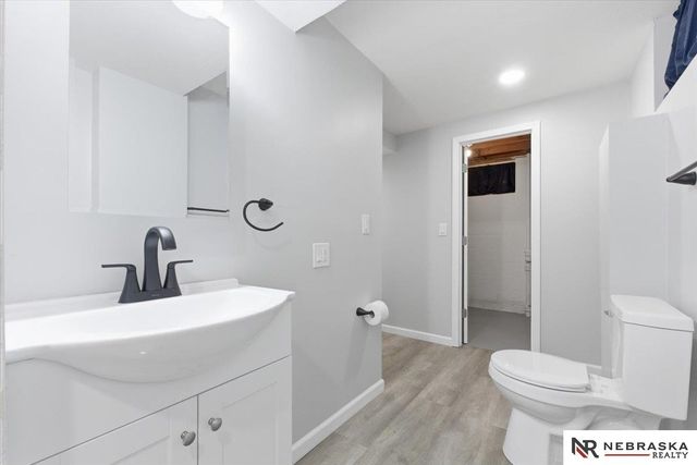 9212 Manderson Street, Omaha, NE 68134