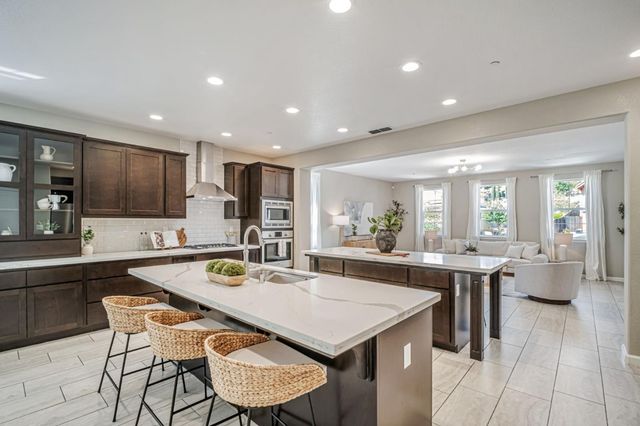 2703 Tribune Avenue, Hayward, CA 94542