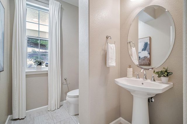 2703 Tribune Avenue, Hayward, CA 94542