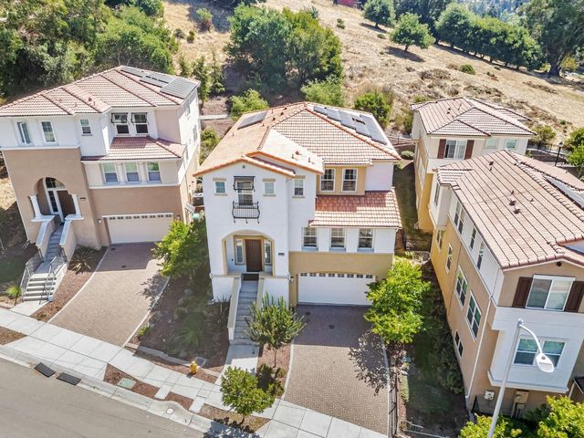 2703 Tribune Avenue, Hayward, CA 94542