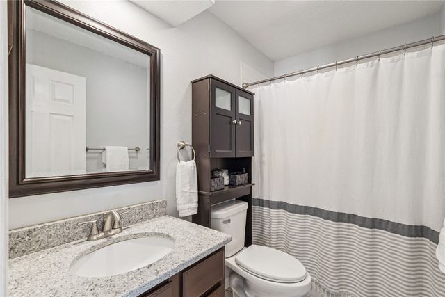 700 NE 6th Street, Grimes, IA 50111