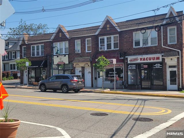 242 Kinderkamack Road, Oradell, NJ 07649