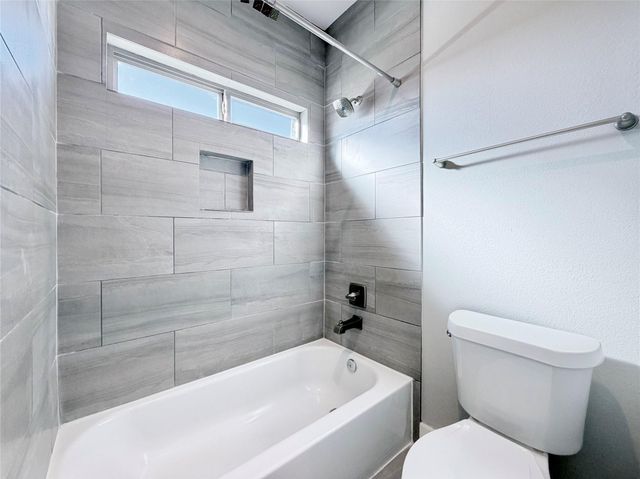 8404 Safeguard Street, Houston, TX 77051