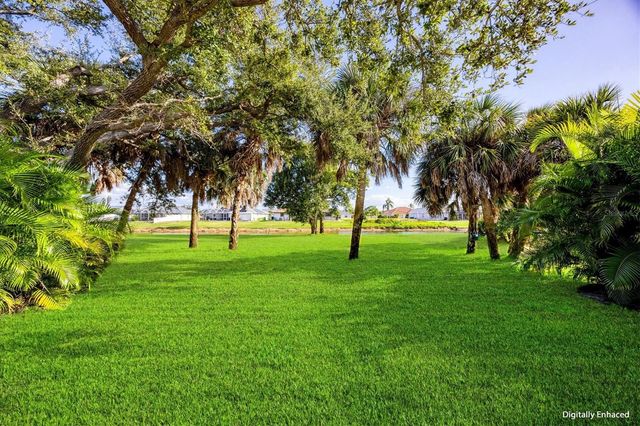 338 BOUNDARY BOULEVARD, Rotonda West, FL 33947