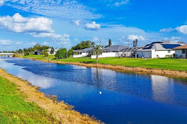 338 BOUNDARY BOULEVARD, Rotonda West, FL 33947