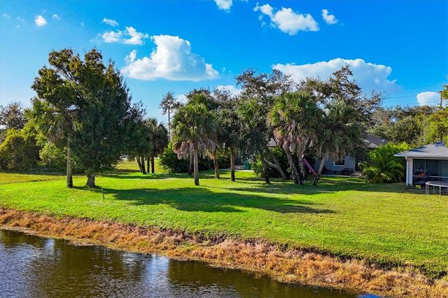 338 BOUNDARY BOULEVARD, Rotonda West, FL 33947