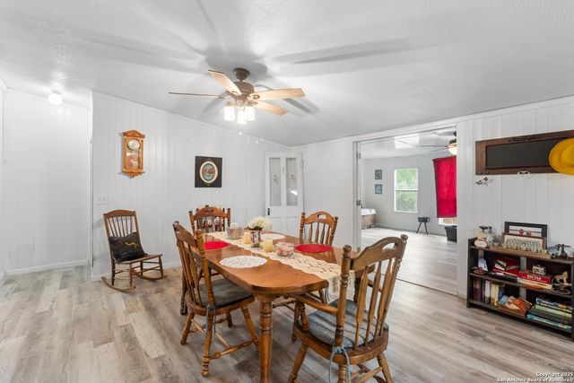 605 Seth Circle, Bandera, TX 78003