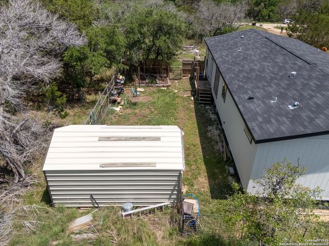 605 Seth Circle, Bandera, TX 78003