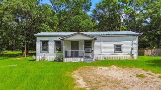 8 Jackson Road, Huntsville, TX 77320