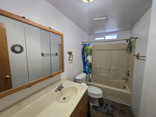 3343 Board Shanty Road, Grants Pass, OR 97527