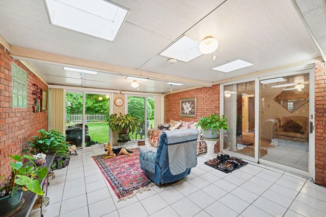 362 E Washington Street, Berrien Springs, MI 49103