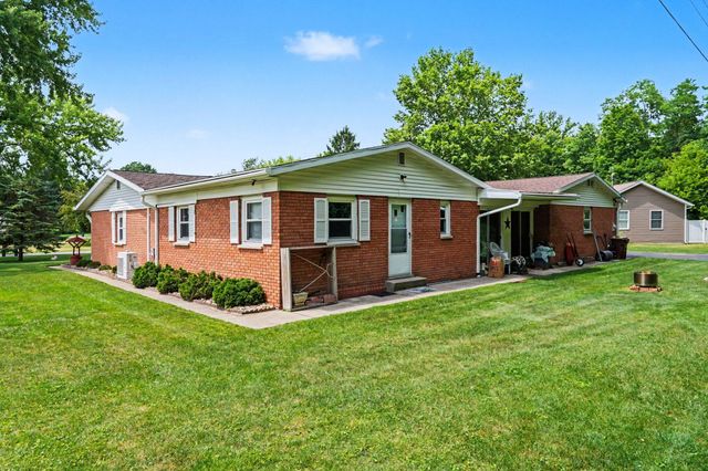362 E Washington Street, Berrien Springs, MI 49103