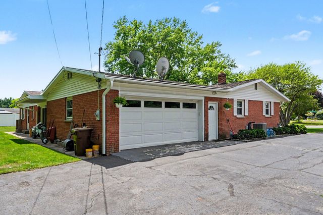 362 E Washington Street, Berrien Springs, MI 49103
